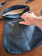 Soepele blauwe Italiaanse tas van leer, Sieraden, Tassen en Uiterlijk, Tassen | Schoudertassen, Ophalen of Verzenden, Zo goed als nieuw