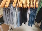 Kleine partij korte broeken jeans 33 stuks maten 34, 36, 38, Ophalen of Verzenden, Nieuw, Blauw, W27 (confectie 34) of kleiner