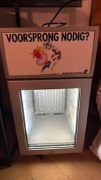 Kleine Red bull koelkast, Witgoed en Apparatuur, Koelkasten en IJskasten, Ophalen of Verzenden, Minder dan 75 liter, Zonder vriesvak