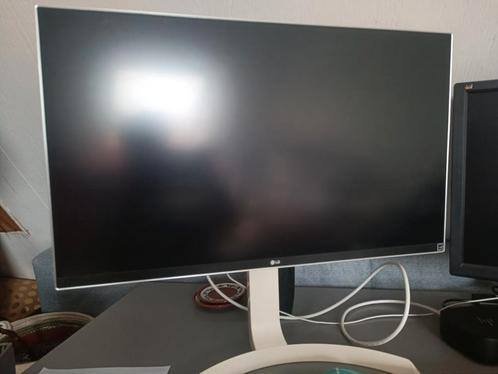 27" Class 4K UHD IPS LED LG Monitor, Computers en Software, Monitoren, Zo goed als nieuw, 60 Hz of minder, IPS, Ultra HD (4K)