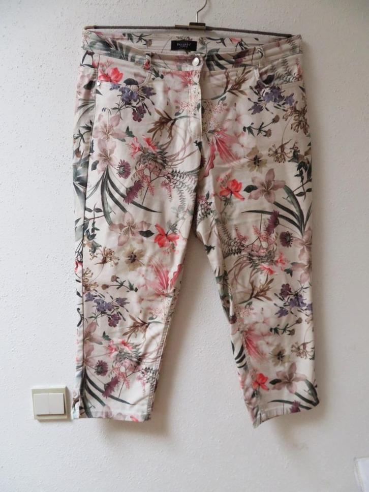 K25 BEXLEY’S aparte kuit broek beige groen roze 44, Kleding | Dames, Broeken en Pantalons, Zo goed als nieuw, Maat 42/44 (L), Beige