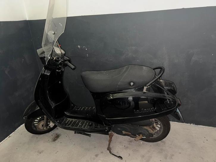Klus scooter met schade of gebruiken voor onderdelen, Fietsen en Brommers, Snorfietsen en Snorscooters, Gebruikt, Overige merken