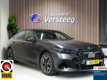 BMW i5 eDrive40 84 kWh Full optie!|M Sport|Frozen grey|Pano| beschikbaar voor biedingen