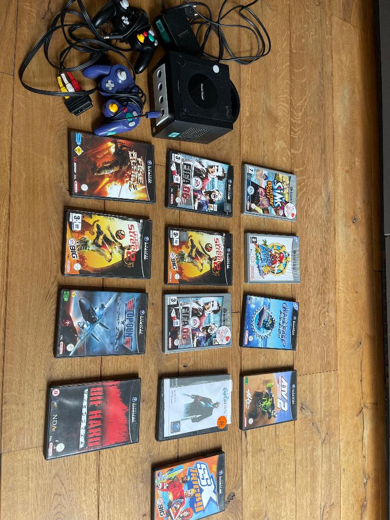 Game cube Nintendo + spellen, Gebruikt, 2 spelers, Vanaf 3 jaar, Ophalen