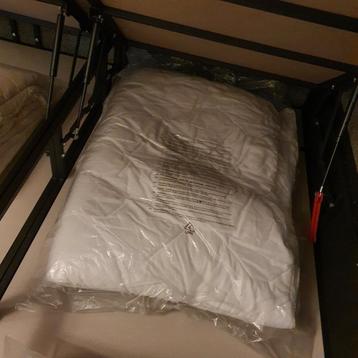 2 x eenpersoonsdekbed 1persoons dekbed  beschikbaar voor biedingen