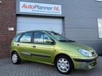 Renault Scénic 1.6-16V RXT! Automaat! Clima! Inruiler!, 65 €/maand, Origineel Nederlands, Bedrijf, Grijs