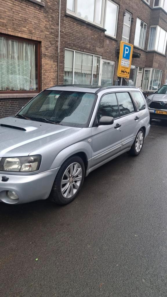 Subaru Forester 2.0 XT AUT 2003 Grijs, Auto's, Subaru, Particulier, Forester, 4x4, ABS, Airbags, Airconditioning, Android Auto
