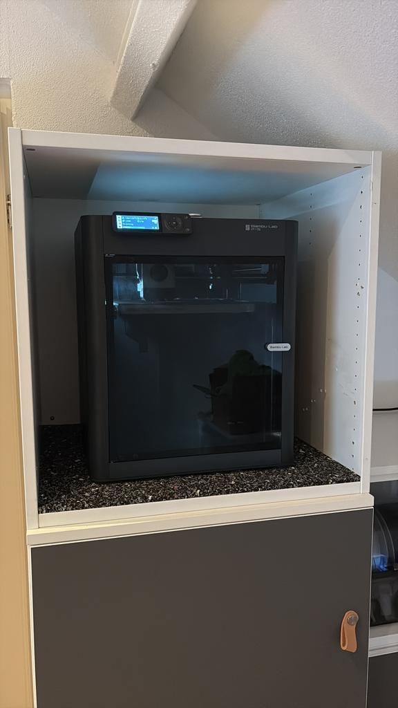 Bambu Lab P1S 3D-printer te koop – uitstekende staat!, Computers en Software, 3D Printers, Zo goed als nieuw, Ingebouwde Wi-Fi
