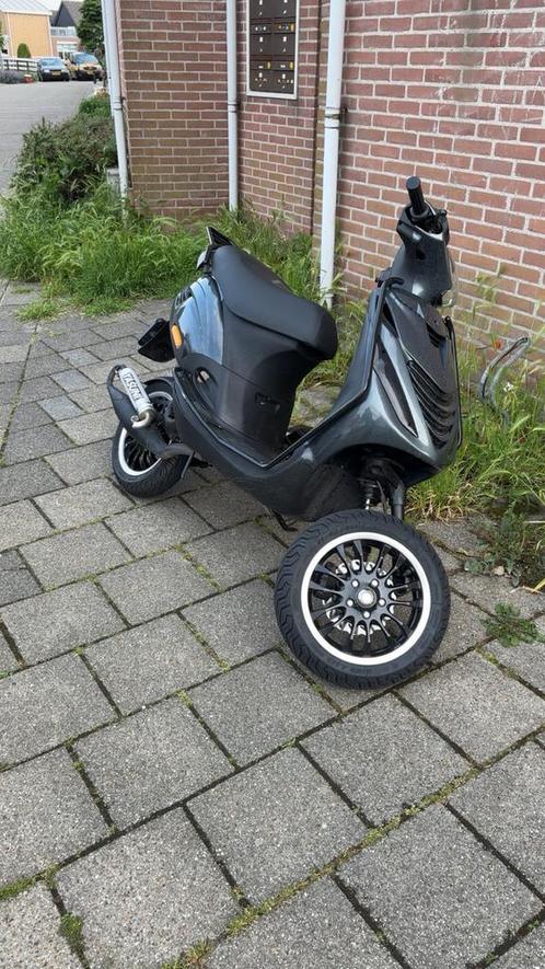 Zip 2t 70cc, Fietsen en Brommers, Scooters | Piaggio, Zo goed als nieuw, Zip, Ophalen