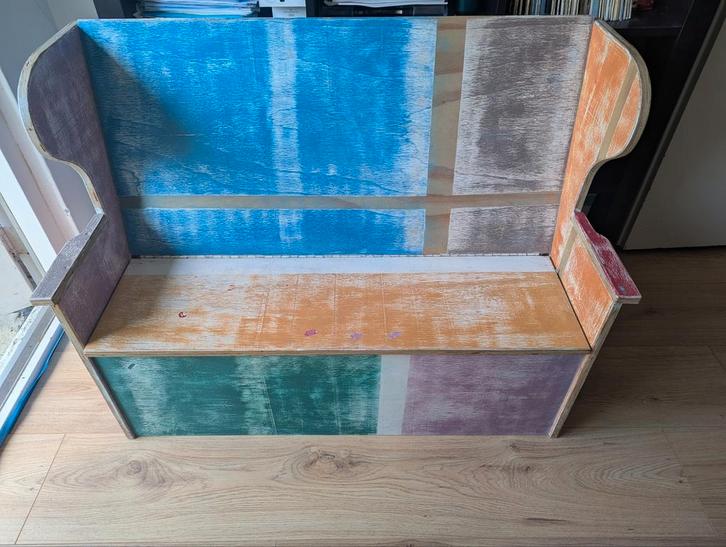 Kinderzithoek: bankje met klep, tafel en stoeltje, Kinderen en Baby's, Kinderkamer | Overige Meubels, Zo goed als nieuw, Ophalen