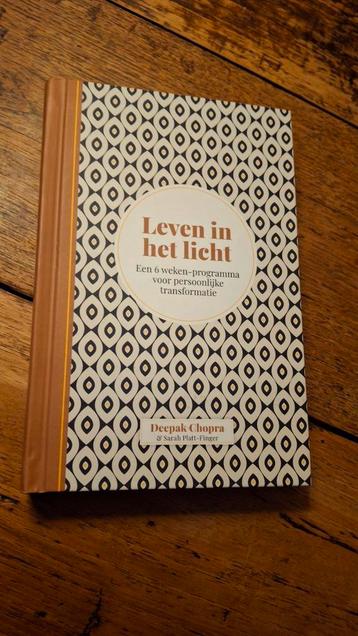 Deepak Chopra - Leven in het licht beschikbaar voor biedingen