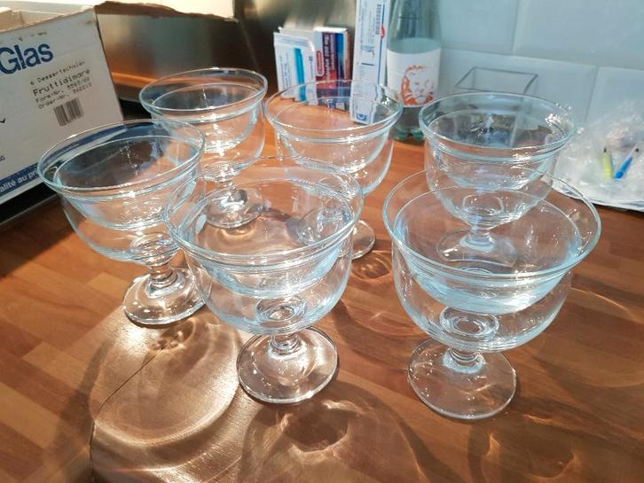 6 cocktail glazen (voor de feestdagen), Diversen, Kerst, Zo goed als nieuw, Ophalen