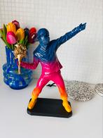 Beeld groot banksy bloemengooier, Antiek en Kunst, Ophalen of Verzenden