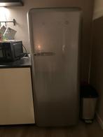Fijne SMEG koelkast zilvergrijs, Witgoed en Apparatuur, Koelkasten en IJskasten, Ophalen, 200 liter of meer, Met aparte vriezer