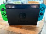 Nintendo Switch inclusief 6 controllers, Ophalen, Zo goed als nieuw, Met 2 controllers, Switch Original