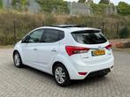 Hyundai Ix20 1.6i i-Vision AUTOMAAT I PANO I TREKHAAK I CRUI, Euro 5, 1591 cc, 4 cilinders, Wit