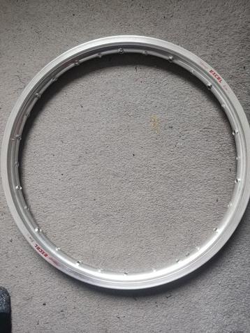 Takasago Excel velg 19-1.40 NIEUW cr kx rm yz  28- gaats  beschikbaar voor biedingen
