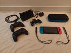 Nintendo Switch incl 128GB sd kaart en 2 extra controllers, Spelcomputers en Games, Spelcomputers | Nintendo Switch, Ophalen, Gebruikt