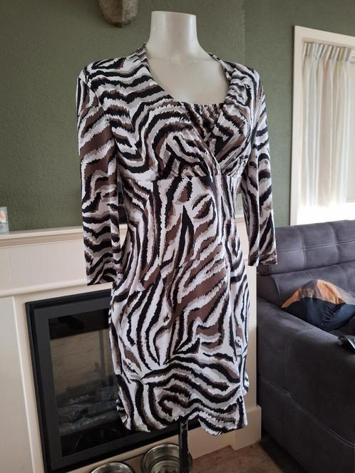 Joseph Ribkoff jurk 38 M gratis verzenden in NL zebra print, Kleding | Dames, Jurken, Zo goed als nieuw, Maat 38/40 (M), Overige kleuren