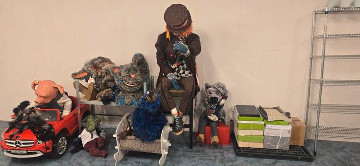 Alice in Wonderland Kunstbeelden - Mad Hatter, Verzamelen, Poppetjes en Figuurtjes, Zo goed als nieuw, Ophalen