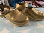 Gouden Klompjes - Maat 39, Ophalen of Verzenden, Zo goed als nieuw, Geel, Sandalen of Muiltjes