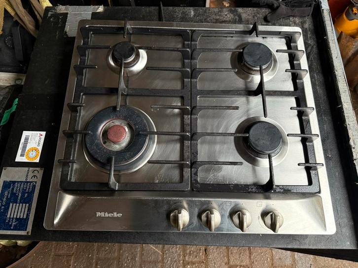 Miele kookgasplaat / gasfornuis - KM 362 G, Witgoed en Apparatuur, Kookplaten, Gebruikt, Inbouw, Gas, 4 kookzones, Ophalen