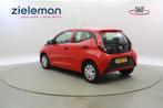 Toyota Aygo 1.0 VVT-i x-fun 5 Deurs - Airco, Auto's, Gebruikt, 4 stoelen, Origineel Nederlands, Bedrijf