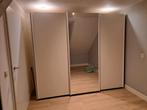 Grote kledingkast met spiegeldeuren, Overige materialen, Gebruikt, Met hangruimte, 200 cm of meer
