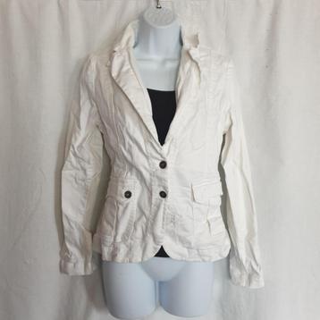 Stoer wit spijkerjack,. Mt 38. Merk Yaya collection beschikbaar voor biedingen