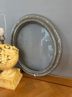 Brocante franse grijze ovale lijst, Huis en Inrichting, Woonaccessoires | Lijsten, Ophalen of Verzenden, Zo goed als nieuw, Hout
