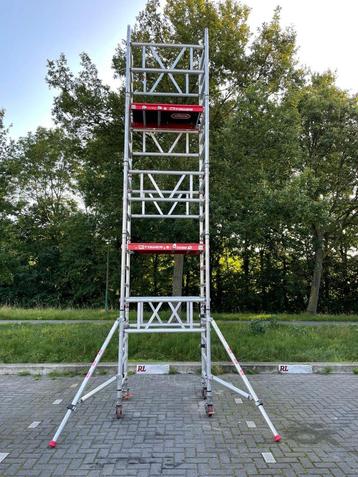 Te huur: 1 persoonssteiger rolsteiger Altrex MiTower  beschikbaar voor biedingen