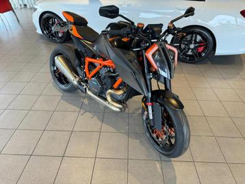 KTM Tour 1290 SuperDuke R Carbon I Powerparts I Track pack I