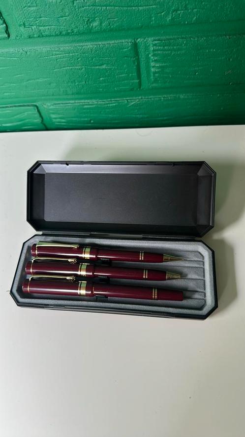 Set van 3 schrijfpennen – pen, vulpen en potlood, Verzamelen, Pennenverzamelingen, Zo goed als nieuw, Vulpen, Overige merken, Ophalen of Verzenden