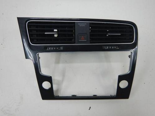 VW Golf 7 Inleg Groot Navi Carbon 5G1819743E, Auto-onderdelen, Dashboard en Schakelaars, Volkswagen, Gebruikt, Ophalen of Verzenden