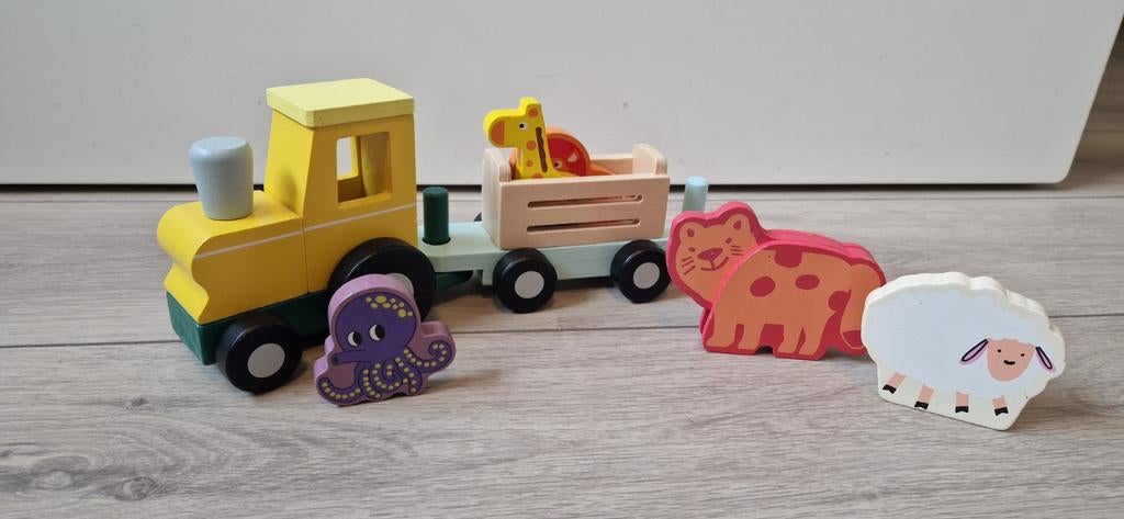 Houten Tractor  met Dieren hema, Kinderen en Baby's, Speelgoed | Houten speelgoed, Ophalen of Verzenden, Zo goed als nieuw