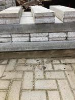 Stoepbandjes 100x10x20 & Stenen - Nieuwstaat, Doe-het-zelf en Verbouw, Metselstenen, Ophalen, Zo goed als nieuw, Beton