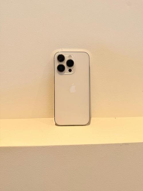 IPhone 14 Pro, Telecommunicatie, Mobiele telefoons | Hoesjes en Frontjes | Apple iPhone, Zo goed als nieuw, Ophalen