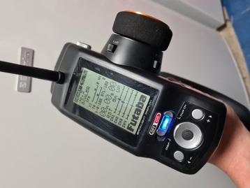 Futaba T4PL zender met 2 ontvangers.  beschikbaar voor biedingen