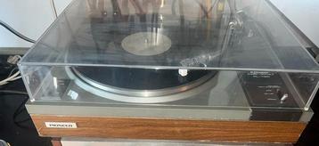 Pioneer PL-112D Platenspeler beschikbaar voor biedingen