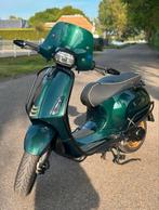 Vespa 50cc iget e4 2022 (racing sixties), Ophalen, Overige modellen, Maximaal 45 km/u, Zo goed als nieuw