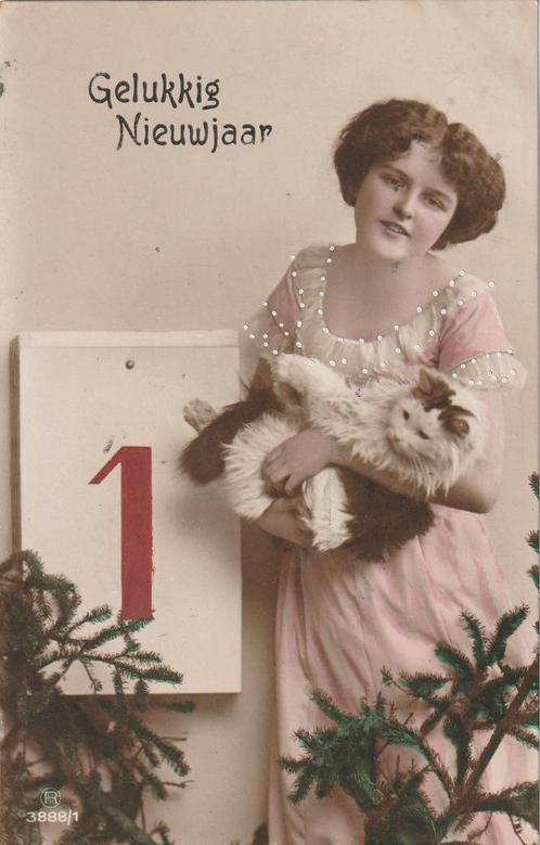 MEISJE PARELS OP JURK POES UIT 1918 ZEER MOOIE KAART KH423, Verzamelen, Ansichtkaarten | Themakaarten, Voor 1920, Overige thema's