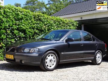 Volvo S60 2.4 Edition | NIEUWE APK | AIRCO beschikbaar voor biedingen