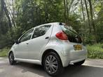Toyota Aygo 1.0-12V Comfort |5 deurs | elektr ramen |, Keurmerk '100% Onderhouden', 4 stoelen, 68 pk, Bedrijf