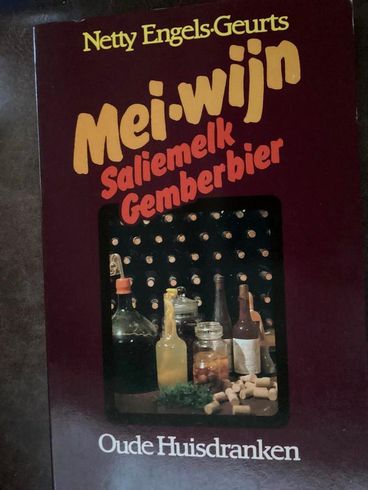 Oude Huisdranken - Netty Engels-Geurts, Boeken, Kookboeken, Gelezen, Overige typen, Nederland en België, Ophalen of Verzenden