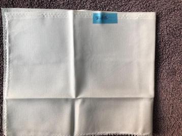borduurstof  jobelan creme ivoor 24 x 28 beschikbaar voor biedingen