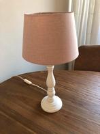 2 leuke lampjes met roze lampen kapjes, Ophalen of Verzenden, Gebruikt, Metaal, Minder dan 50 cm