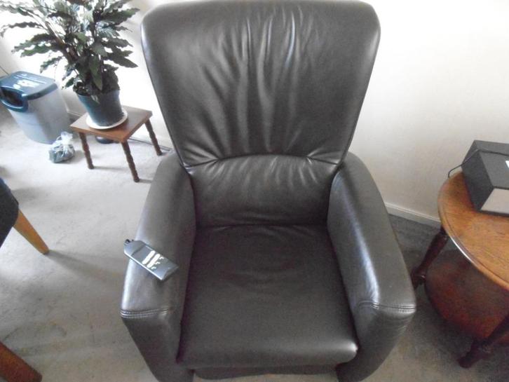 relaxstoel, Huis en Inrichting, Fauteuils, Gebruikt, Leer, Ophalen