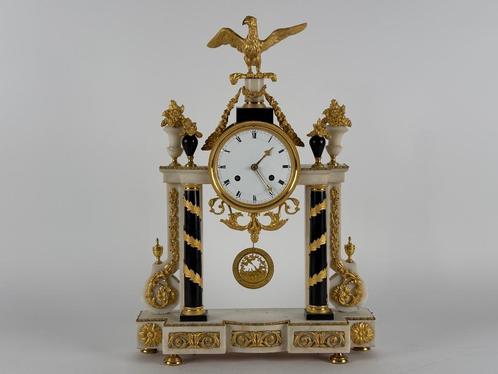 Grote Louis Seize pendule in topconditie, Antiek en Kunst, Antiek | Klokken, Ophalen
