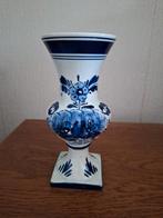 Delfts Blauwe Vaas Handbeschilderd, Antiek en Kunst, Antiek | Keramiek en Aardewerk, Ophalen