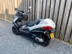 Piaggio Scooter 300 LT MP3 Auto RIJBEWIJS! Lees Tekst!, Automaat, Stof, Gebruikt, Bedrijf
